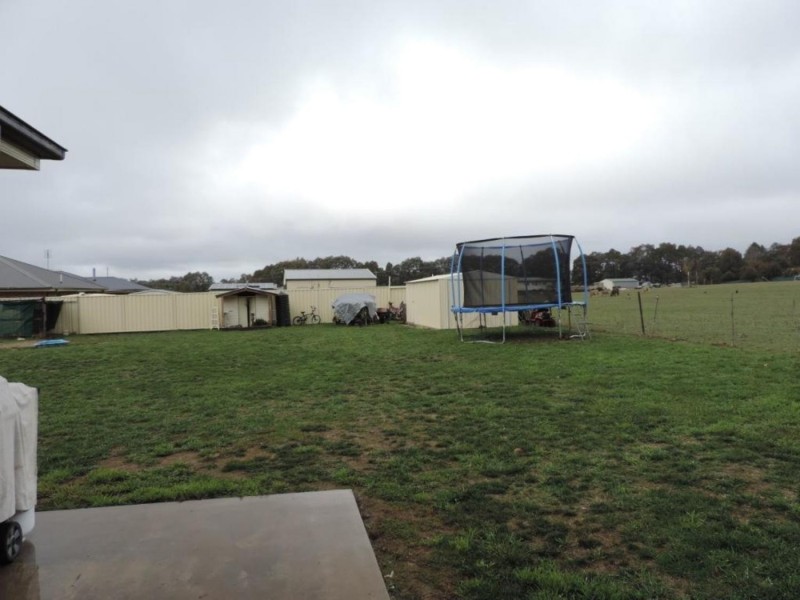 42 Tait Street, Crookwell NSW 2583