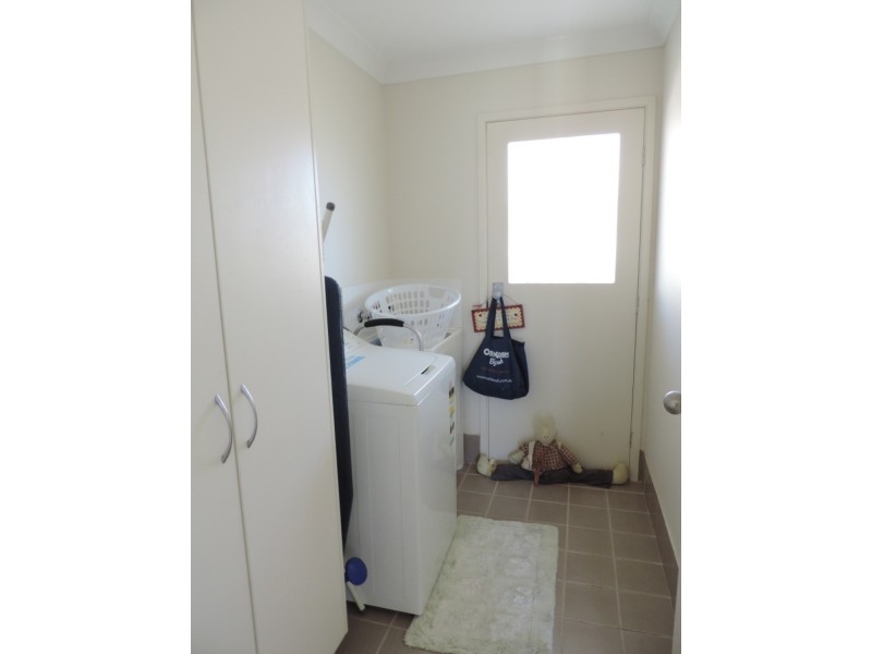 31 Crestwood Drive, Goulburn NSW 2580