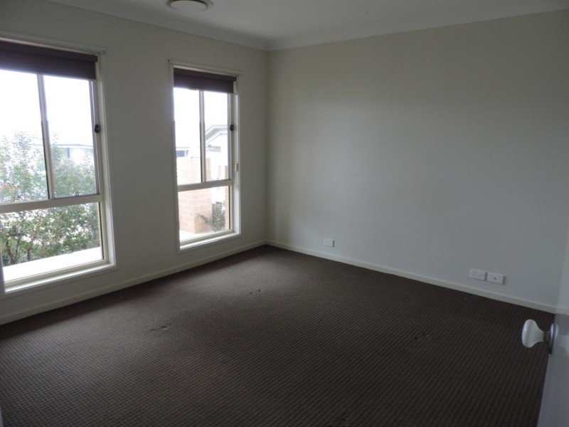 11 Cohen Place, Goulburn NSW 2580