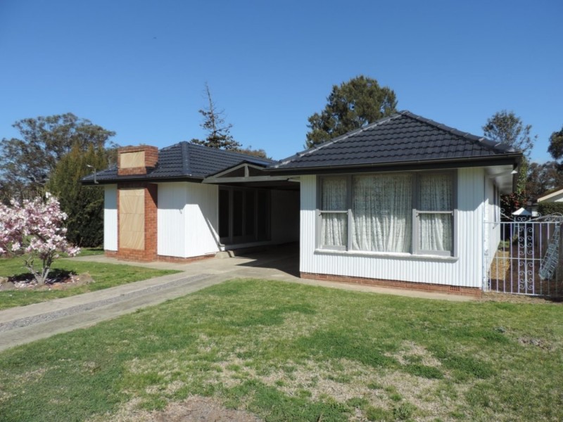 56 Elizabeth Street, Goulburn NSW 2580