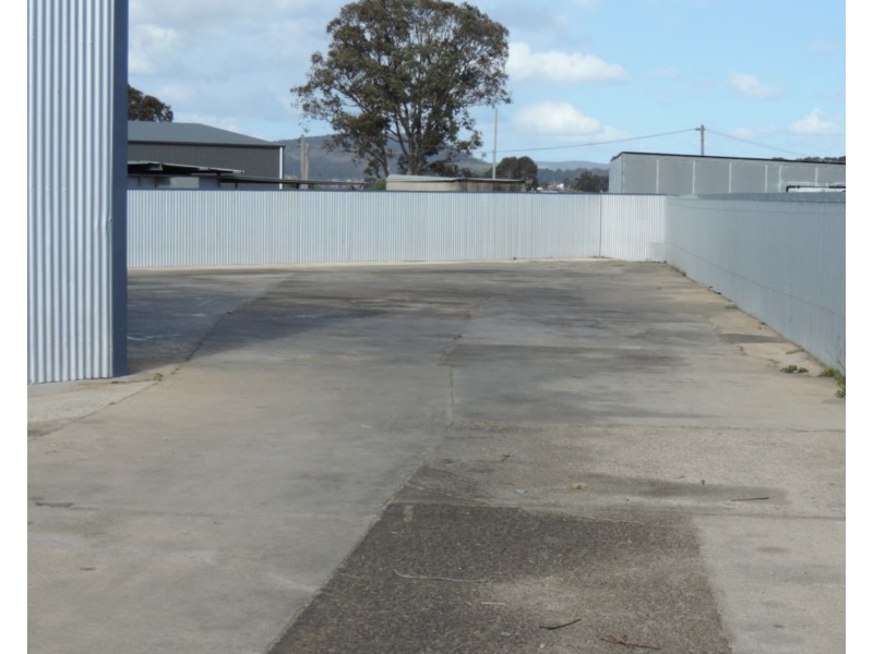 89 Knox Street, Goulburn NSW 2580