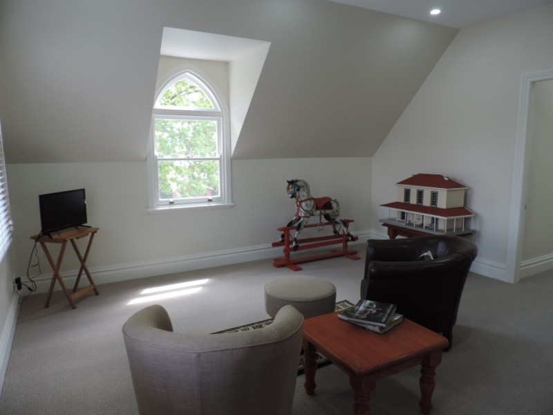 11 Hurst Street, Goulburn NSW 2580