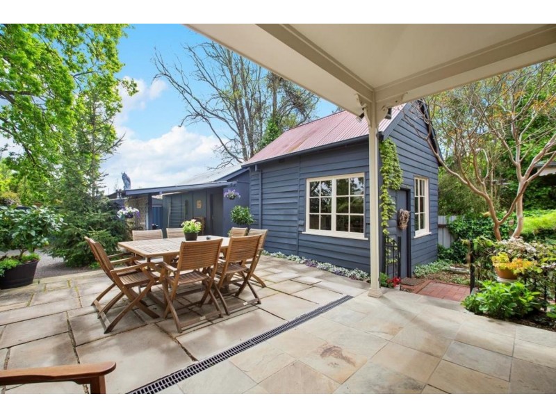 11 Hurst Street, Goulburn NSW 2580