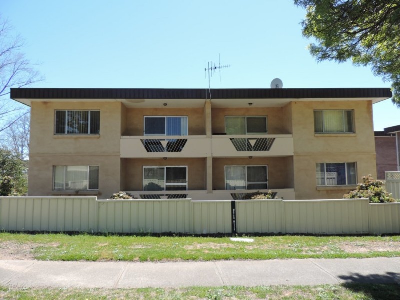 4/2 Albion Street, Goulburn NSW 2580