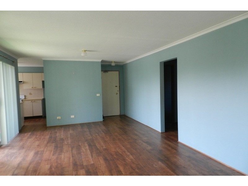 2/33 Ottiwell Street, Goulburn NSW 2580
