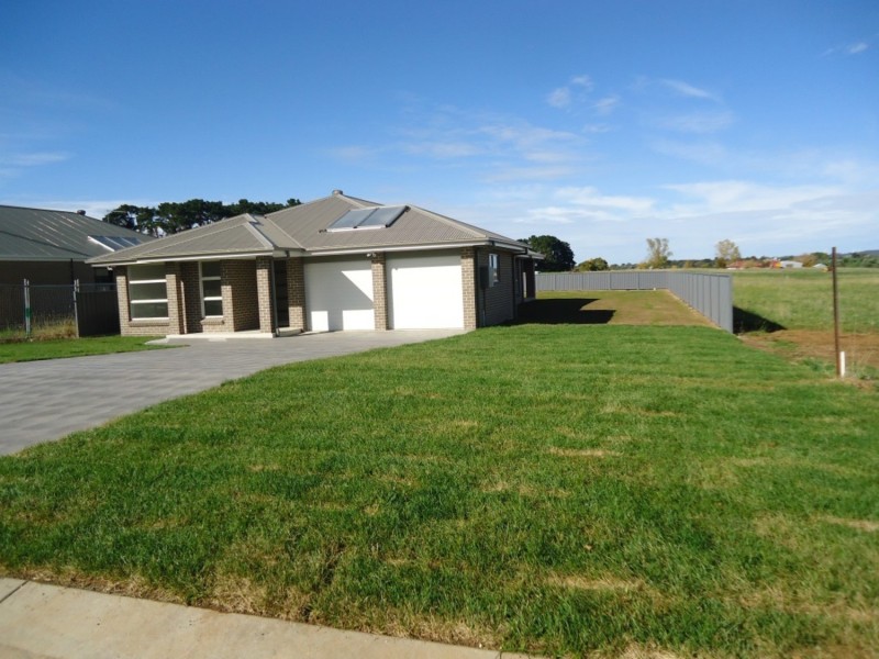 22 McIntosh Road, Crookwell NSW 2583