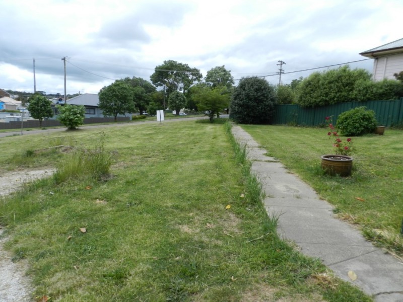 21 Wade Street, Crookwell NSW 2583