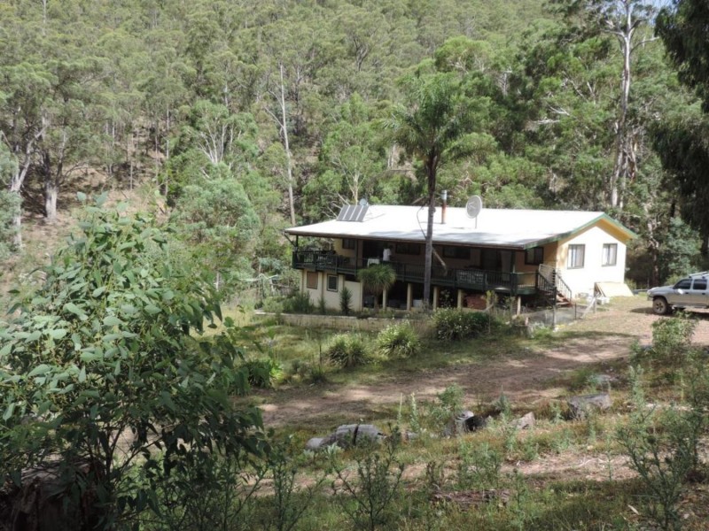 391 Rocklilly Road, Wombeyan Caves NSW 2580