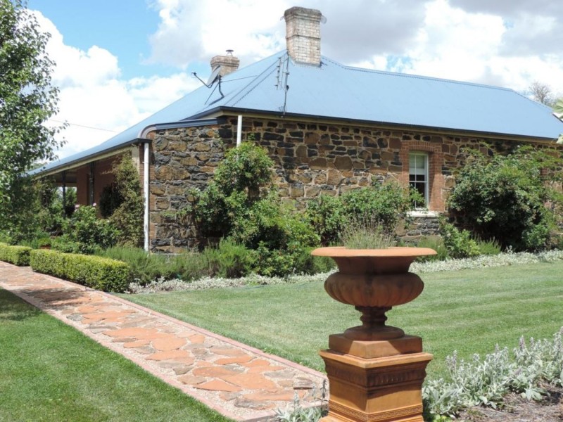 2213 Taralga Road, Laggan NSW 2583