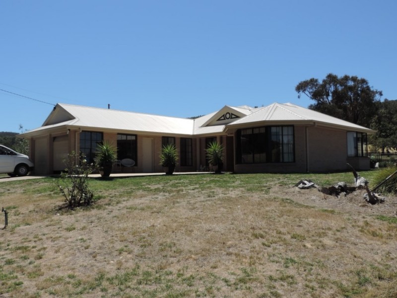 2966 Junction Point Road, Binda NSW 2583
