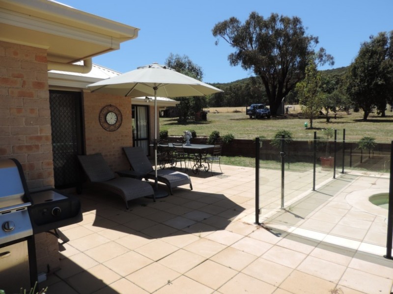 2966 Junction Point Road, Binda NSW 2583