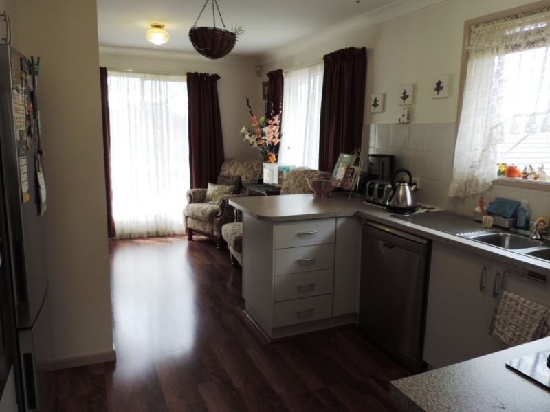 10 Endeavour Avenue, Goulburn NSW 2580