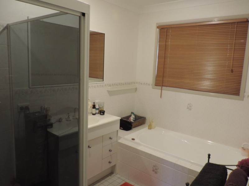 10 Endeavour Avenue, Goulburn NSW 2580