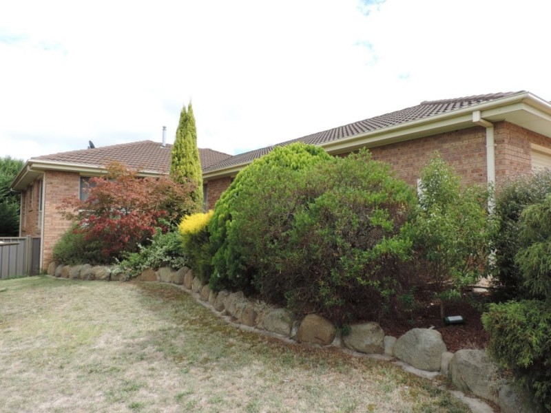 10 Endeavour Avenue, Goulburn NSW 2580