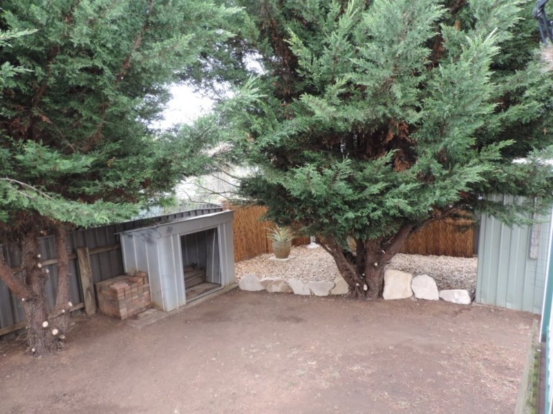 10 Endeavour Avenue, Goulburn NSW 2580