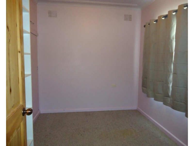 9 Stephenson Street, Crookwell NSW 2583