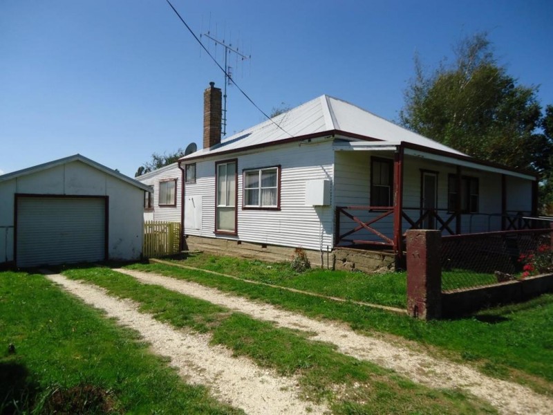 258 Goulburn Street, Crookwell NSW 2583