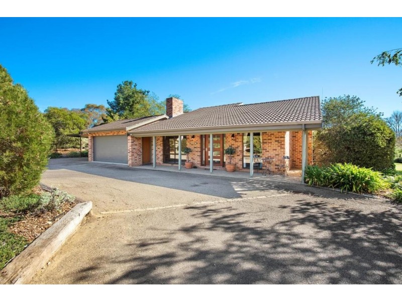 71 Coopers Lane, Goulburn NSW 2580