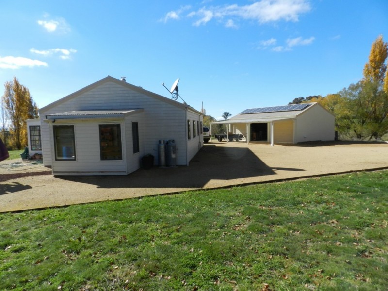 882 Peelwood Road, Laggan NSW 2583