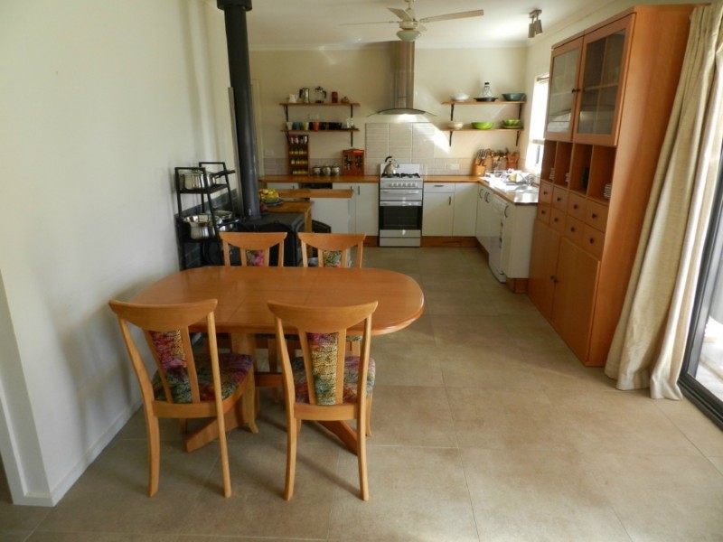 882 Peelwood Road, Laggan NSW 2583