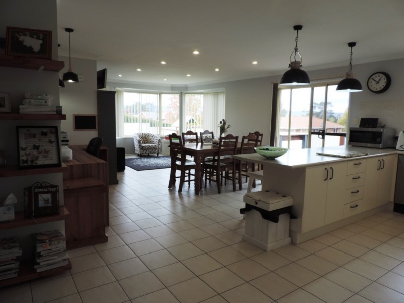 124 Green Valley Road, Goulburn NSW 2580