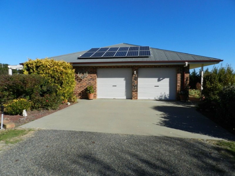 7594 Boorowa Road, Crookwell NSW 2583