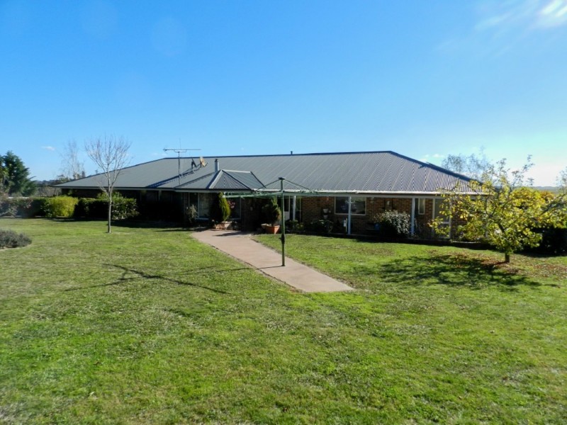 7594 Boorowa Road, Crookwell NSW 2583