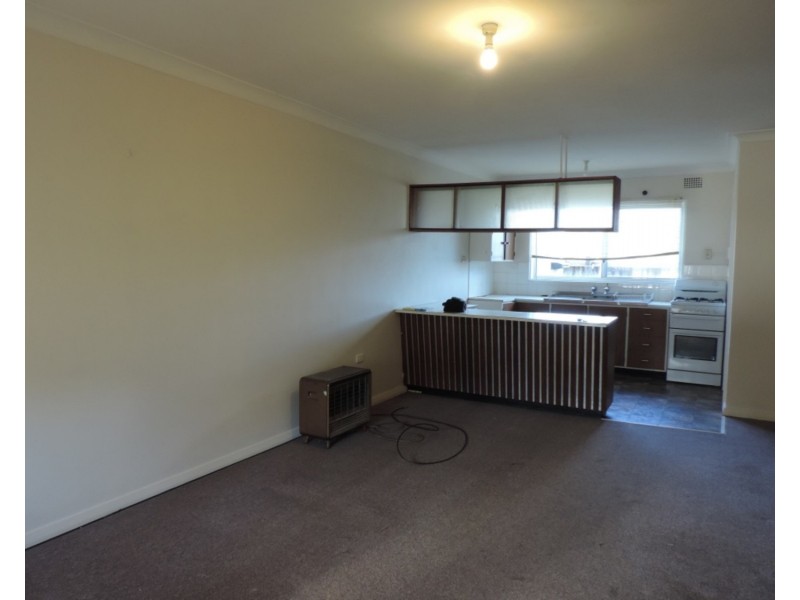 2/137 Cowper Street, Goulburn NSW 2580