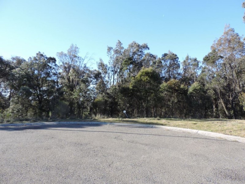 11 Cockatoo Close, Tallong NSW 2579