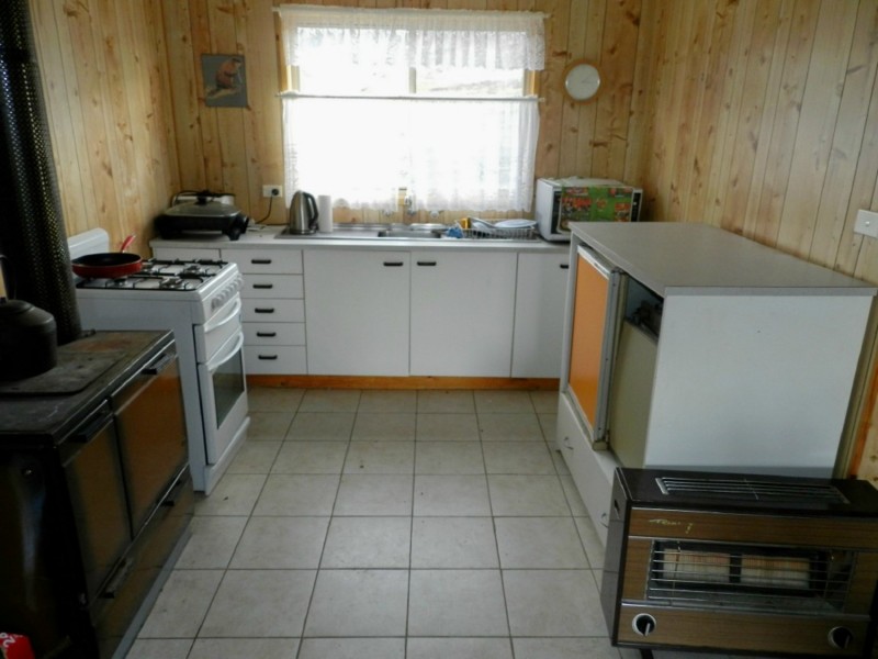 442 Cooksvale Road, Peelwood NSW 2583