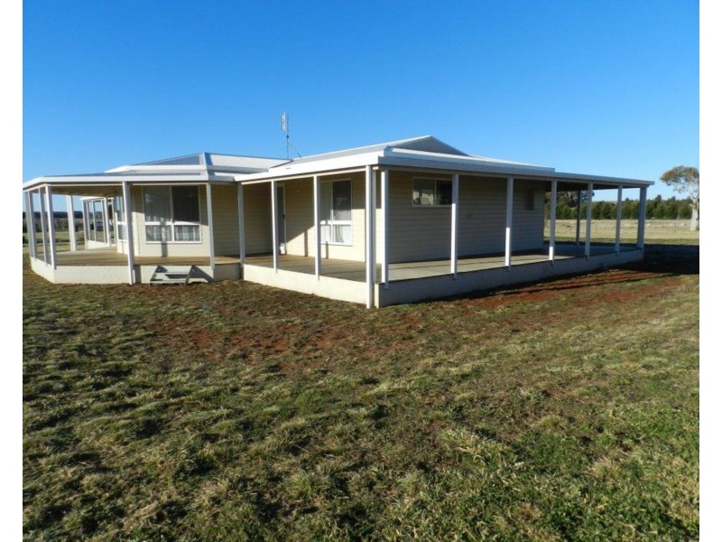 88 Reservoir Road, Crookwell NSW 2583