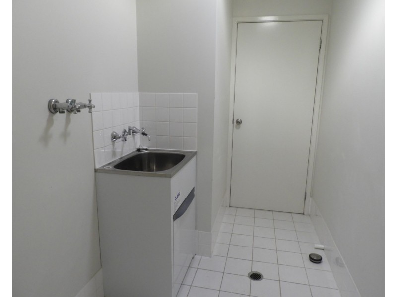 16 Stombuco Place, Goulburn NSW 2580