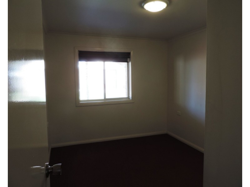 4 Kelso Street, Goulburn NSW 2580