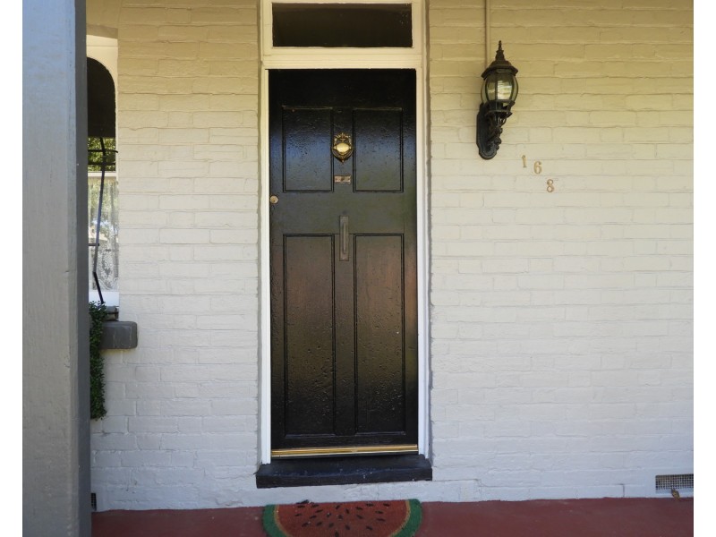 168 Cowper Street, Goulburn NSW 2580