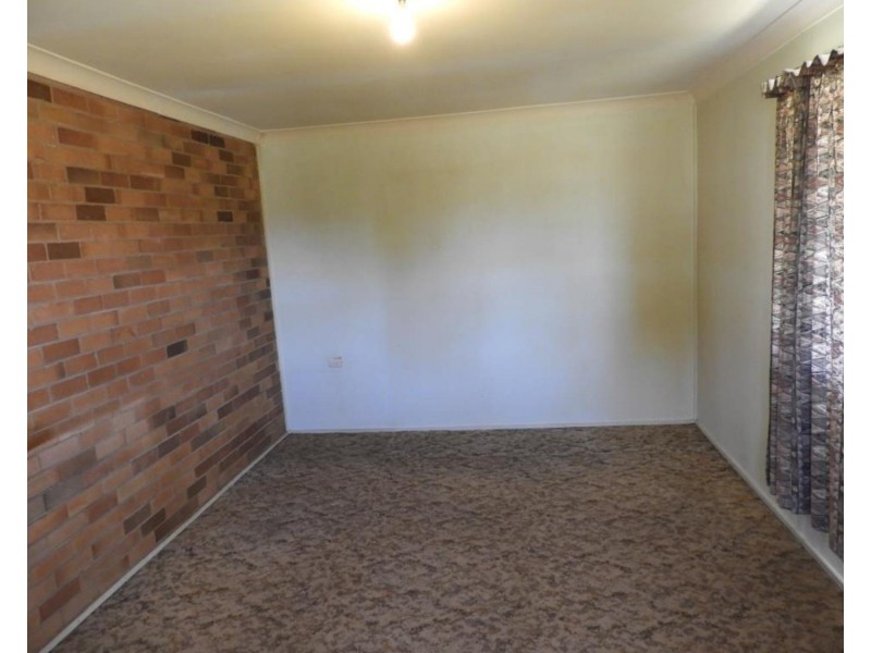 22 Crown Street, Crookwell NSW 2583