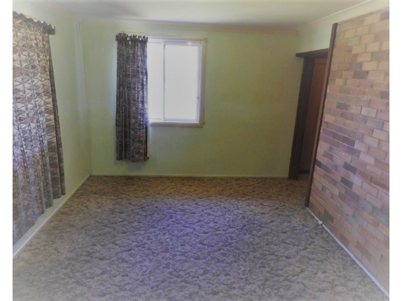 22 Crown Street, Crookwell NSW 2583