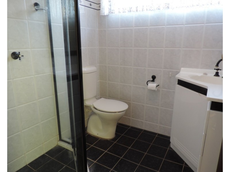 2 Macalister Drive, Goulburn NSW 2580