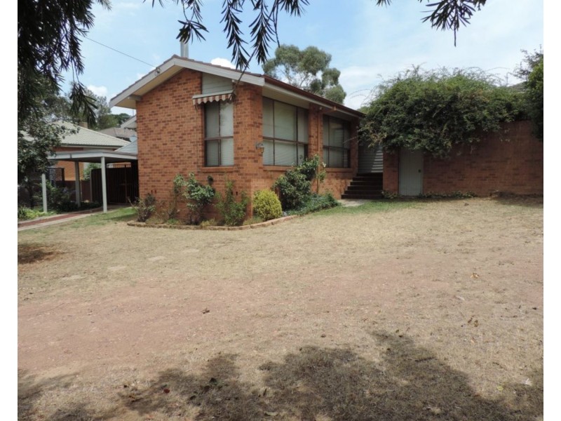 2 Macalister Drive, Goulburn NSW 2580