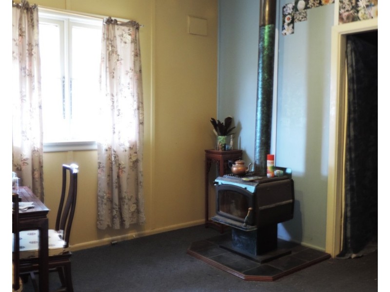 18 Goulburn Street, Marulan NSW 2579