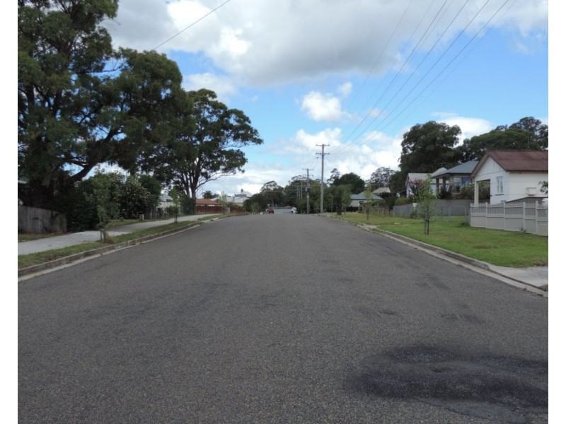 18 Goulburn Street, Marulan NSW 2579