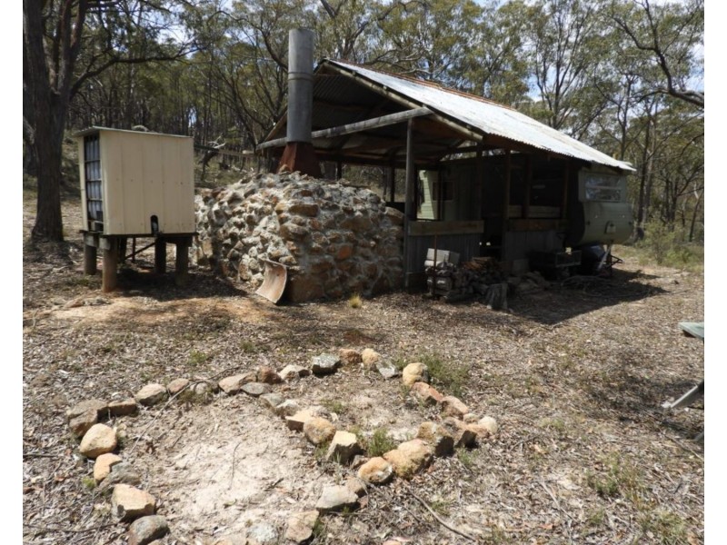 202 Long Gulley Road, Bannaby NSW 2580