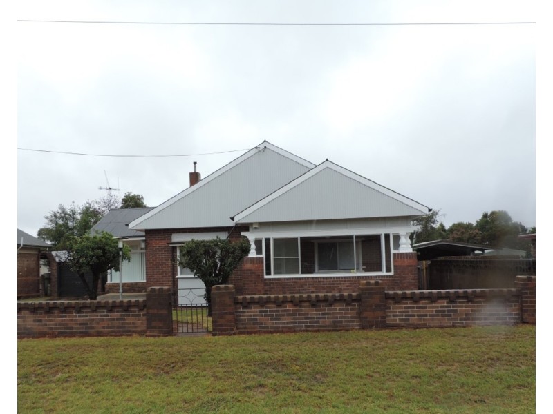 6 Werriwa Street, Goulburn NSW 2580