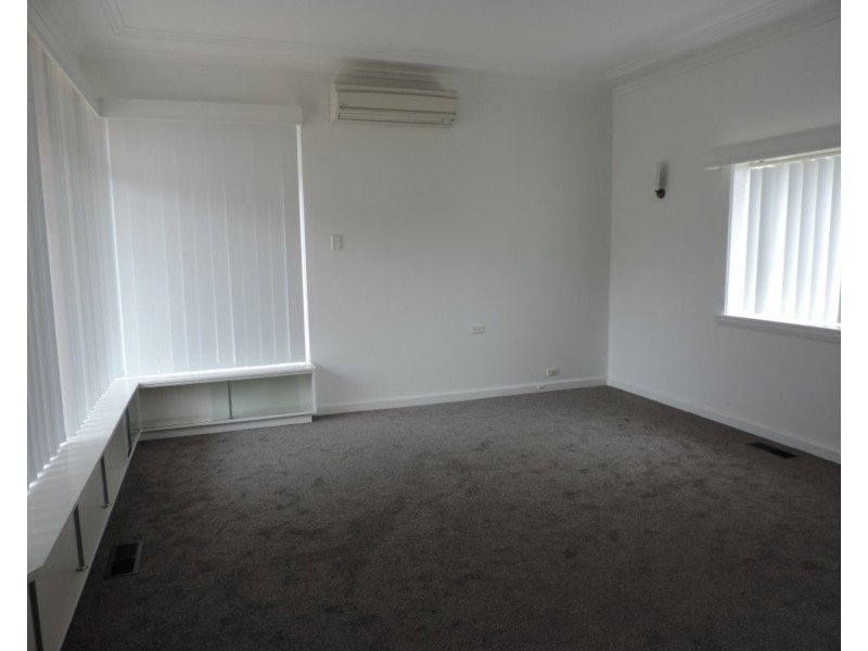 6 Werriwa Street, Goulburn NSW 2580