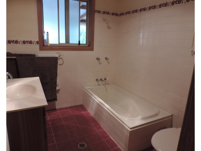 359 Winfarthing Road, Marulan NSW 2579