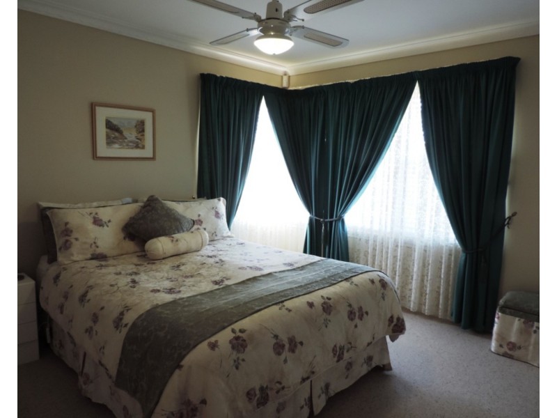 2 Record Street, Goulburn NSW 2580