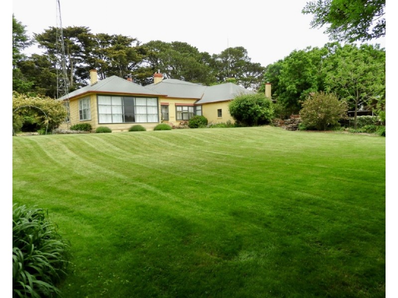 Ashwell Homestead 3276 Gurrundah Road, Gurrundah NSW 2581