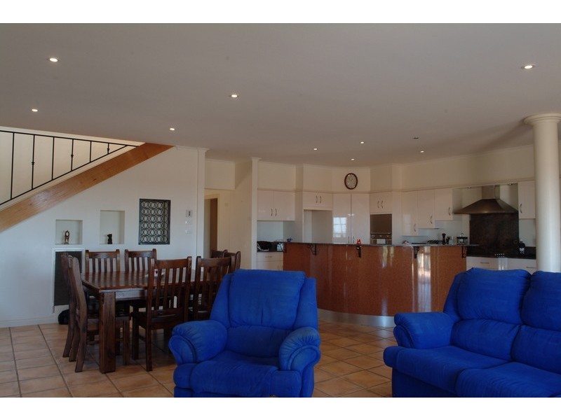 12 Waugh Street, Griffith NSW 2680
