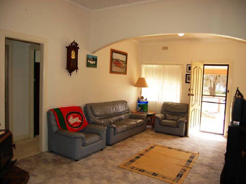 13 Coonong Street, Griffith NSW 2680