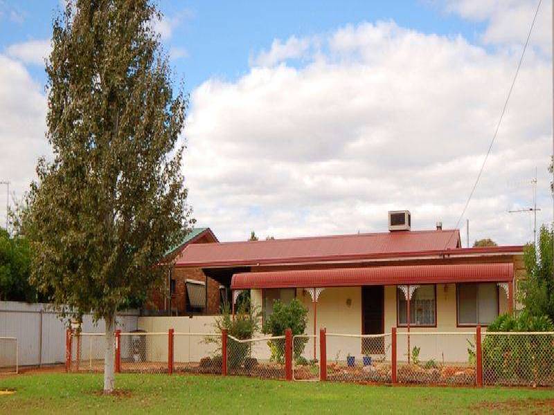 13 Coonong Street, Griffith NSW 2680