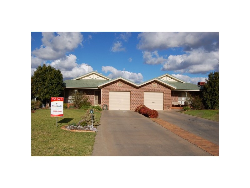24 Dickson Road, Griffith NSW 2680